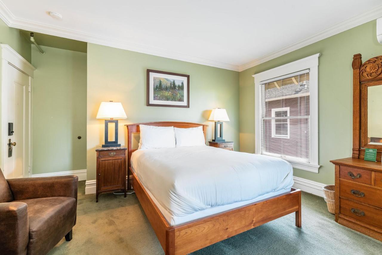 Seattle Gaslight Inn Экстерьер фото